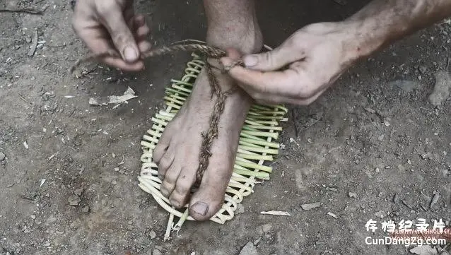 《原始技术合集》：回归自然，探索失落的生存智慧